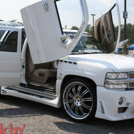 Ламбо двери ULD tuning Bolt ON на Chevrolet Tahoe